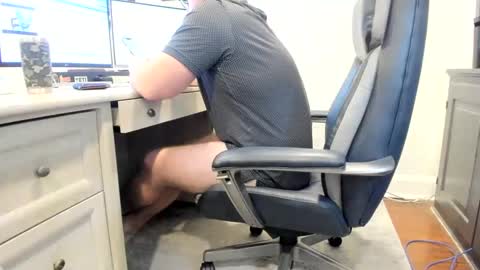 Snapshot of boredhorndog chatting on February 13, 7:10 pm Boredhorndog online show from February 13, 7:10 pm