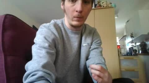 boredlul online show from April 2, 9:38 am