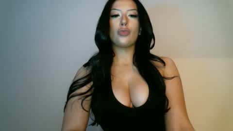 boricuamami377 online show from February 11, 12:53 pm