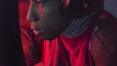 boss_playa98 online show from September 14, 9:33 am