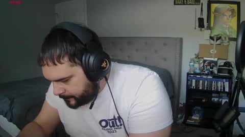 uncutpr online show from April 13, 10:58 pm