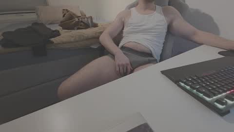 bottomtsinner online show from March 10, 10:02 pm