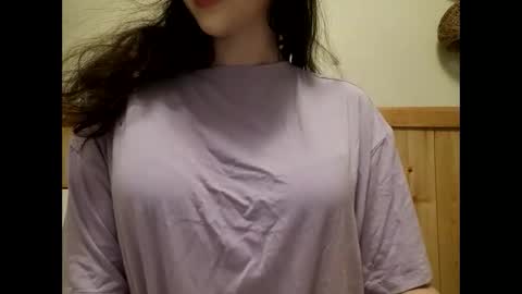 Snapshot of bouncyqueenmajesty chatting on October 27, 6:30 pm Bouncy Queen Majesty online show from October 27, 6:30 pm