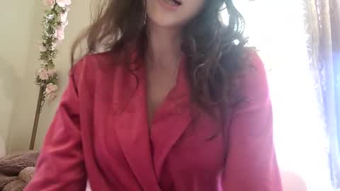 Snapshot of bouncyqueenmajesty chatting on February 11, 8:31 pm Bouncy Queen Majesty online show from February 11, 8:31 pm