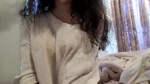 Snapshot of bouncyqueenmajesty chatting on March 10, 5:39 pm Bouncy Queen Majesty online show from March 10, 5:39 pm