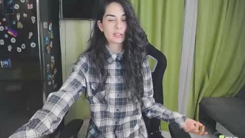 Snapshot of boxinghelen chatting on February 11, 1:41 pm Helen  online show from February 11, 1:41 pm