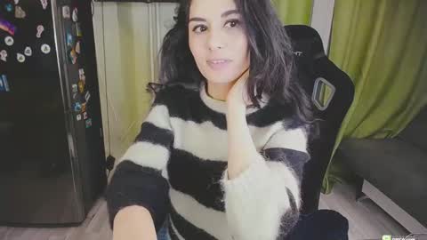 Snapshot of boxinghelen chatting on February 10, 3:53 pm Helen  online show from February 10, 3:53 pm