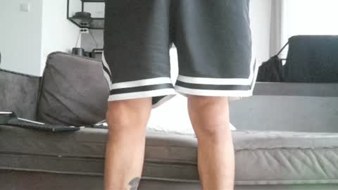 boy_master5 online show from July 7, 7:23 am