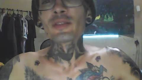 boy_tatto77 online show from June 7, 5:23 am