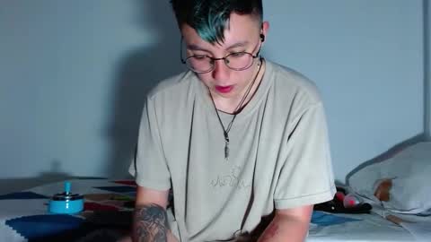 Edward ftm trans queerslave online show from November 30, 3:46 am