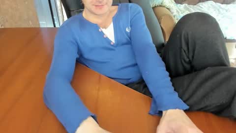 BoyApollon online show from February 6, 9:57 am