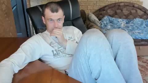 BoyApollon online show from April 19, 4:57 am