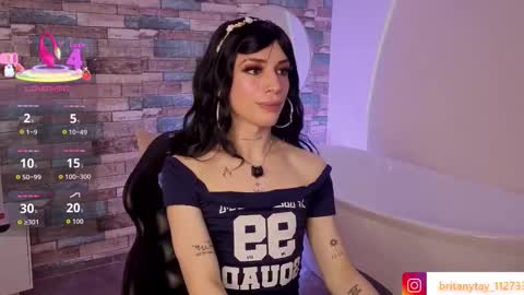 boyfox_tay online show from December 17, 3:57 am