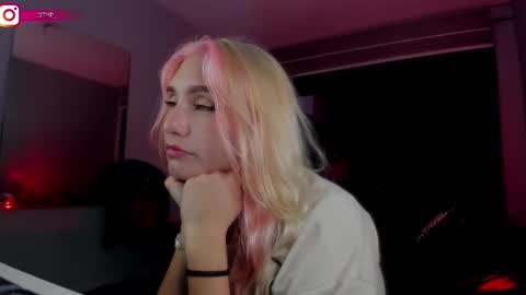 miguel  online show from February 20, 5:01 am