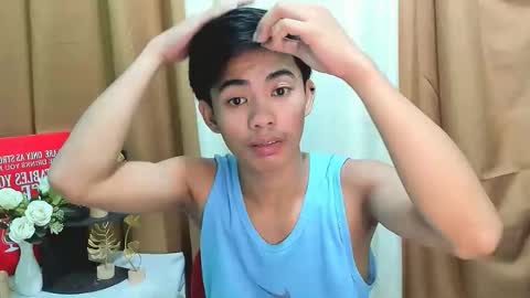 HI IM JAMES DONT FORGET GIVE ME THUMBS UP AND JOIN TO MY FANCLUB online show from November 6, 9:29 pm