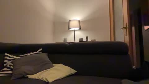 boytoyhh online show from April 22, 7:10 pm