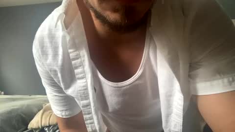 Snapshot of boytoy8969 chatting on February 14, 7:33 pm boytoy8969 online show from February 14, 7:33 pm