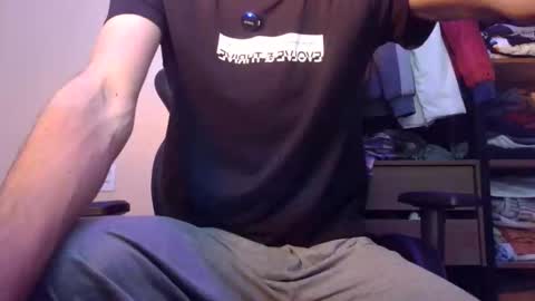 boyzinm2 online show from June 9, 6:46 am