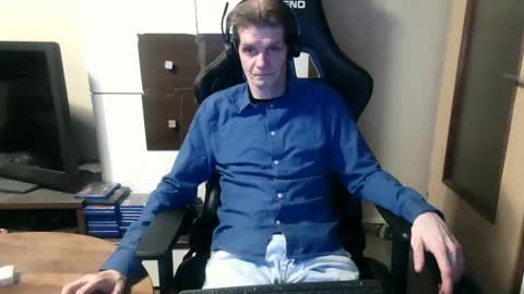 bponie1 online show from December 24, 11:00 pm