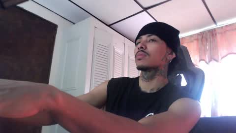 bra_c online show from April 5, 7:22 pm