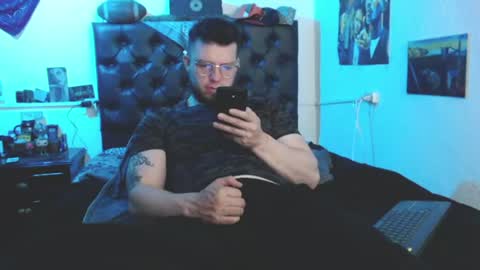brad hot boy online show from July 17, 5:48 pm