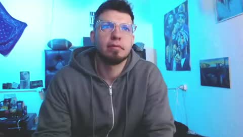 brad hot boy online show from July 23, 5:10 pm