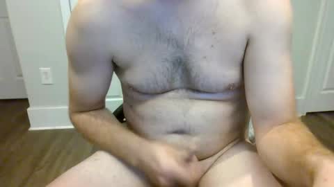 Snapshot of bradley203470 chatting on October 28, 10:22 pm bradley203470 online show from October 28, 10:22 pm