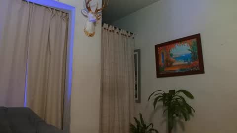 Bradley Martinez online show from July 5, 11:12 pm