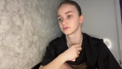 Kate online show from March 29, 6:20 pm