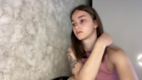 Kate online show from June 25, 7:02 am