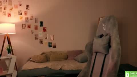 Lilly online show from October 28, 12:06 pm