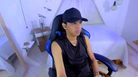 B R A N D online show from November 18, 7:00 am