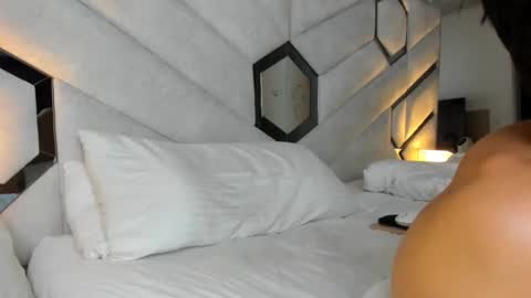 Brandon and Nath online show from November 24, 3:16 am