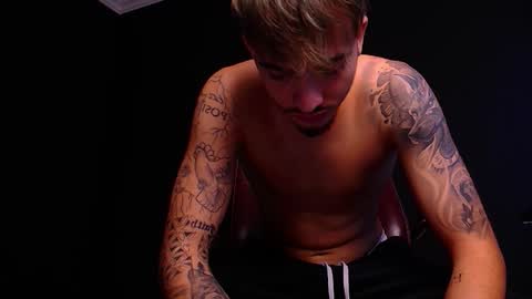 BrandonTateX online show from September 26, 12:02 pm