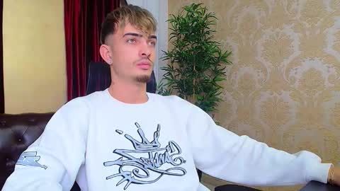 BrandonTateX online show from October 12, 10:52 am