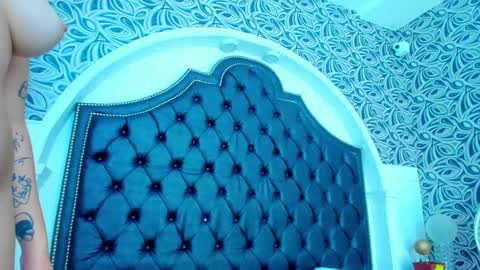 I am your sweet whore online show from March 11, 2:10 am