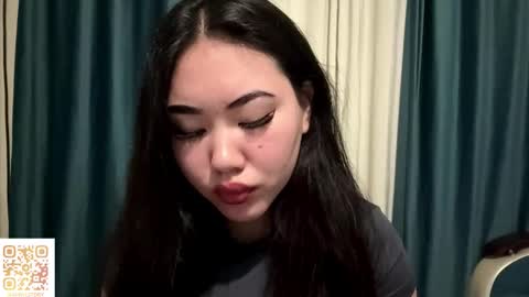 Aypril   online show from November 17, 1:24 pm