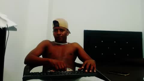 braulioth online show from November 19, 6:39 pm