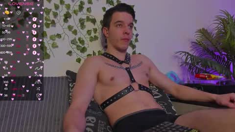 Johny Bravo online show from March 27, 6:31 pm