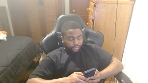 Snapshot of breadw1nnah chatting on March 11, 5:02 am Breadw1nnah online show from March 11, 5:02 am