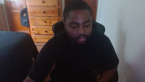 Snapshot of breadw1nnah chatting on September 28, 3:21 pm Breadw1nnah online show from September 28, 3:21 pm