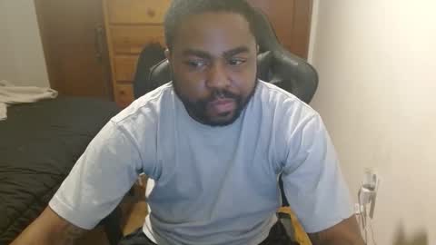 Snapshot of breadw1nnah chatting on October 22, 7:00 am Breadw1nnah online show from October 22, 7:00 am