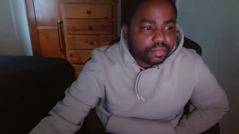 Snapshot of breadw1nnah chatting on October 26, 3:44 pm Breadw1nnah online show from October 26, 3:44 pm