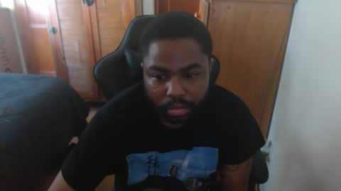 Snapshot of breadw1nnah chatting on September 19, 11:08 pm Breadw1nnah online show from September 19, 11:08 pm