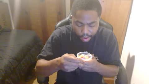 Snapshot of breadw1nnah chatting on September 13, 5:54 am Breadw1nnah online show from September 13, 5:54 am