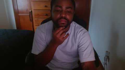 Snapshot of breadw1nnah chatting on October 25, 3:23 pm Breadw1nnah online show from October 25, 3:23 pm