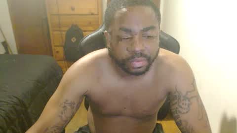 Snapshot of breadw1nnah chatting on October 12, 6:50 am Breadw1nnah online show from October 12, 6:50 am