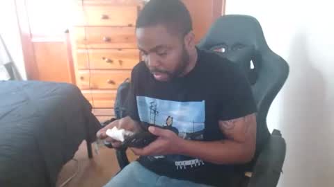 Snapshot of breadw1nnah chatting on October 10, 10:25 pm Breadw1nnah online show from October 10, 10:25 pm