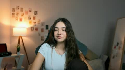 Rachel online show from April 5, 9:12 pm