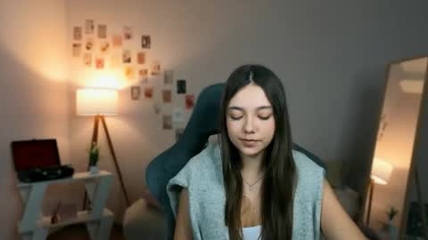 Rachel online show from March 25, 10:16 pm